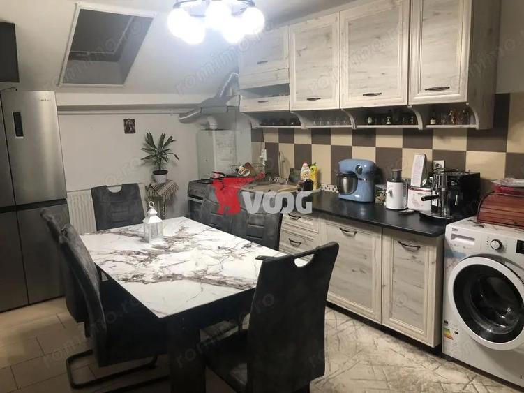 Apartament cu 3 camere decomandat, mobilat în Soarelui