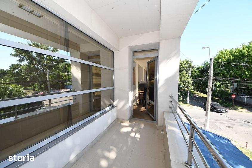 Spațiu comercial, de 480 mp, în Central