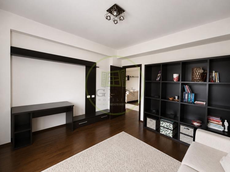 Apartament cu 3 camere decomandat, mobilat în 1 Mai