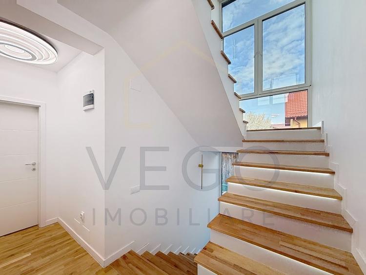 Duplex cu 4 camere cu Canalizare în Iris