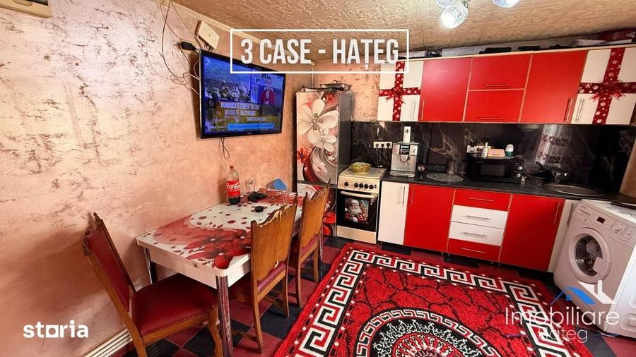 Proprietate tip triplex 8 Camere Hateg | Str. Raul Galbena - 5