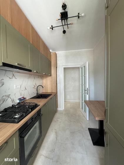 Apartament cu 2 camere decomandat în Central