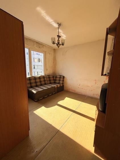 Apartament cu 2 camere decomandat în Exterior Vest