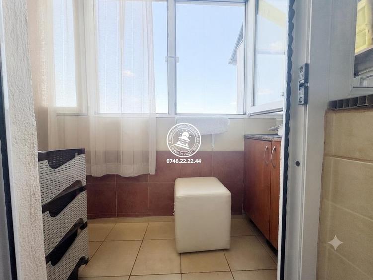 Apartament cu 3 camere decomandat în Lunca Cetățuii