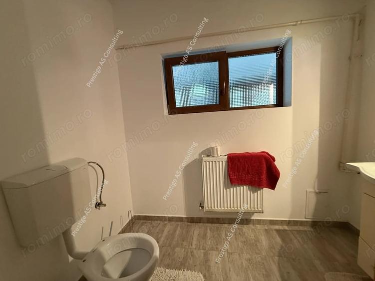 Casă cu 4 camere cu Teren 250 Mp în Girocului