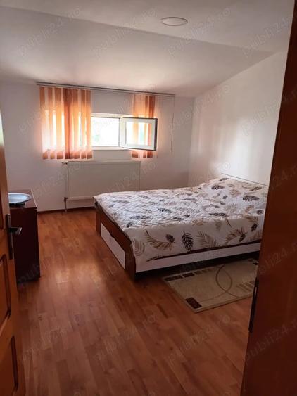 Apartament cu 3 camere decomandat în Ghermănești