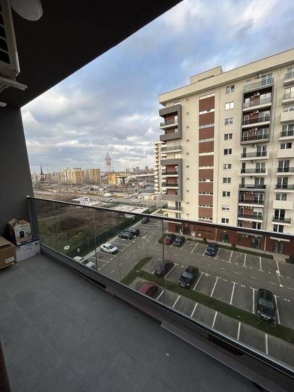 Apartament cu 2 camere decomandat, mobilat în Metalurgiei