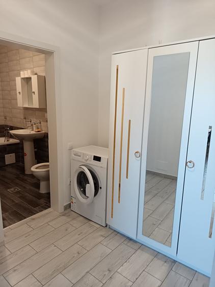 Garsonieră decomandată în Drumul Carului