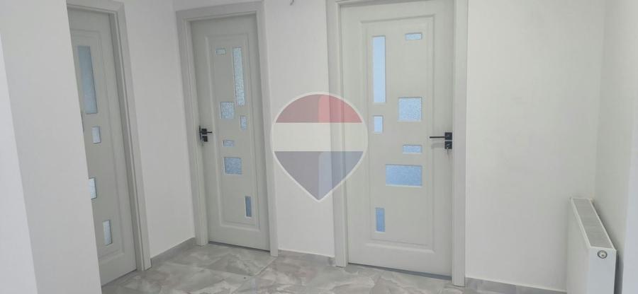 Apartament cu 2 camere decomandat în Nord-Est