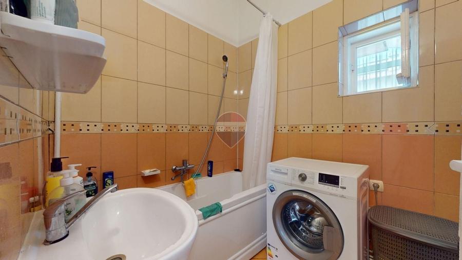 Apartament cu 2 camere decomandat, mobilat în Centrul Civic
