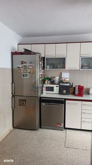 Casă cu 4 camere cu Teren 1.7 Mp în Șcheia