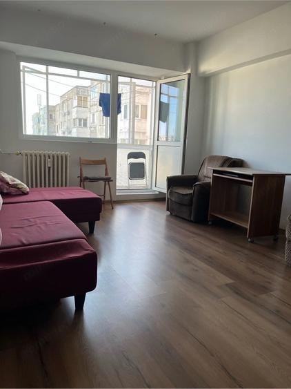 Apartament cu 2 camere semidecomandat în Drumul Taberei