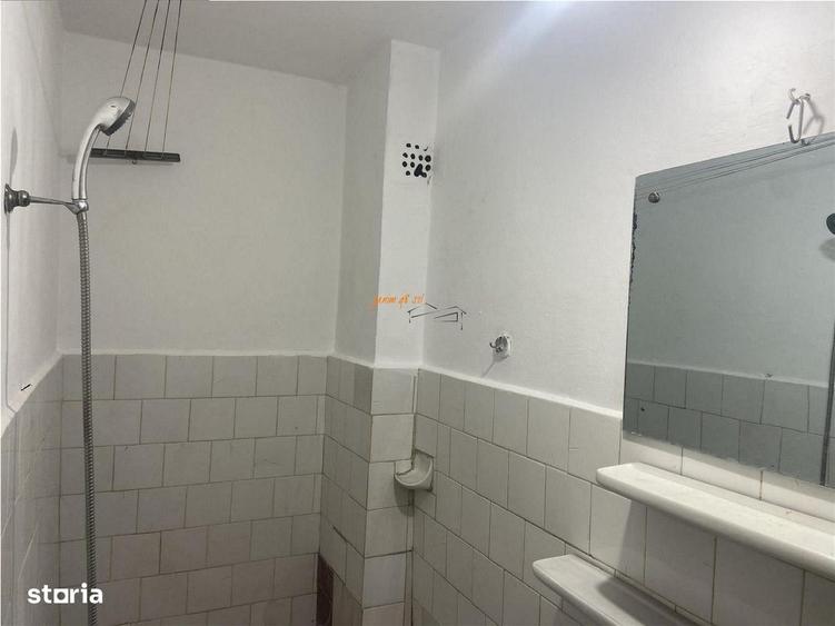 Garsonieră nedecomandată în Gară