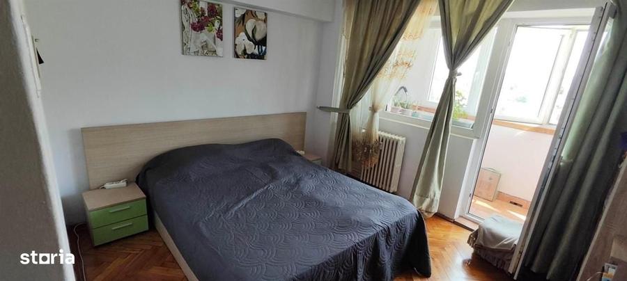 Apartament cu 4 camere decomandat în Turda
