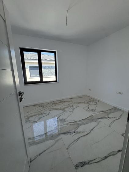 Casă cu 4 camere în Chișoda