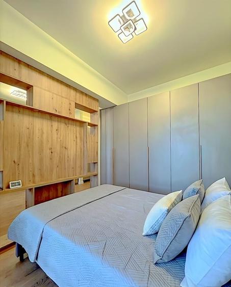 Apartament cu 2 camere decomandat, mobilat în Universitate