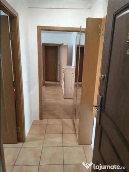 Apartament 2 camere, semidecomandat - zona Tractorul. - 6