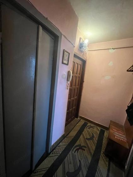 Apartament cu 2 camere semidecomandat în Brazda lui Novac