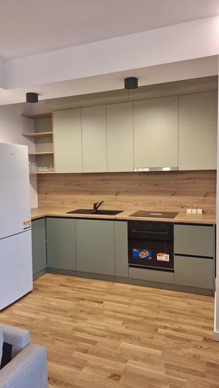Apartament cu 2 camere decomandat, mobilat în Pipera