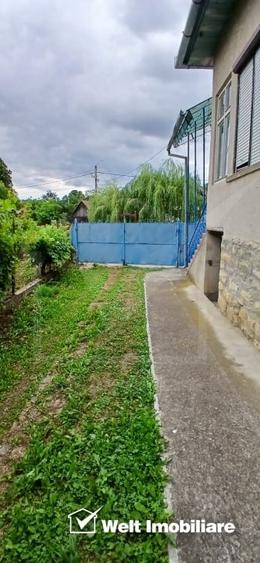 Casă individuală cu 4 camere cu Teren 1315 Mp în Mănăstireni