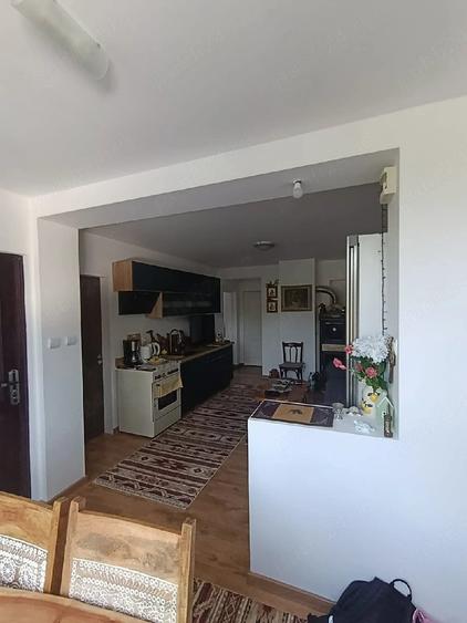 Casă cu Teren 250 Mp în Central