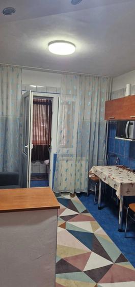 De inchiriat apartament 2 camere zona linistita - 6