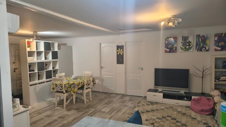 Casă cu 3 camere cu Teren 800 Mp în Mihai Bravu