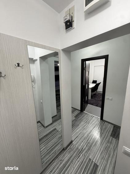 Apartament cu 3 camere în Obor