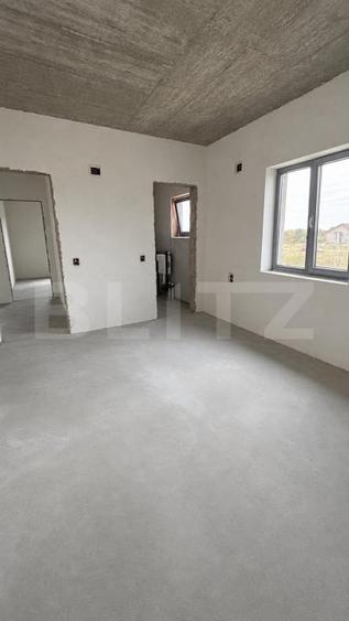 Casă individuală cu 3 camere cu Canalizare în Bascov