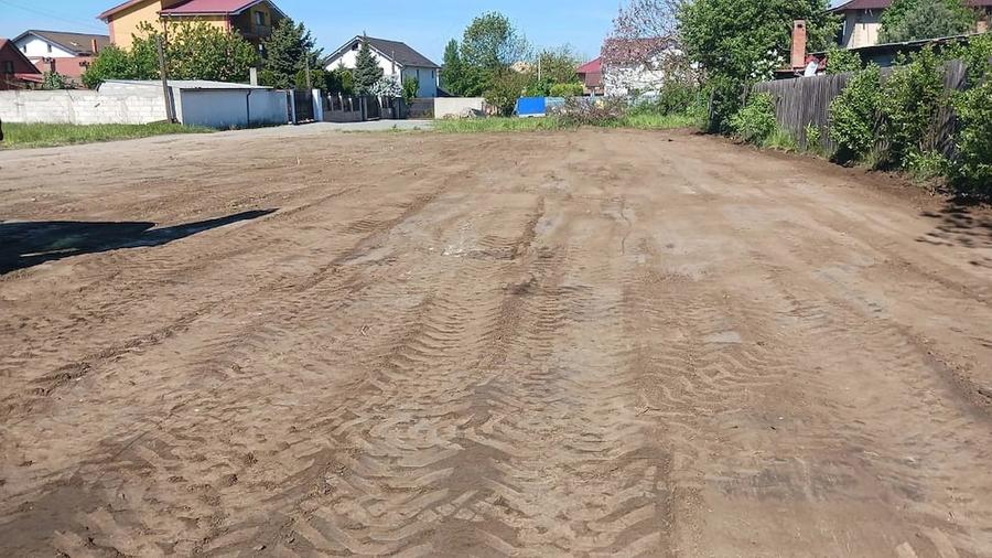 Teren de 800 mp, în Costi