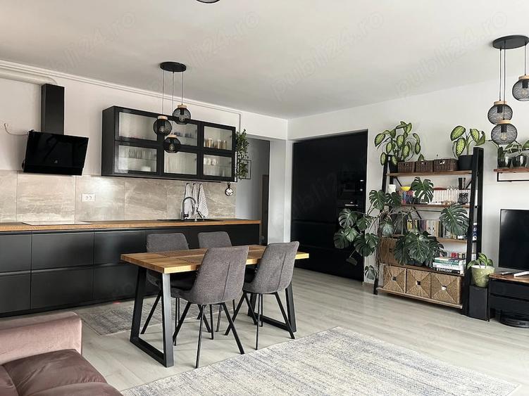 Apartament cu 2 camere decomandat în Sud
