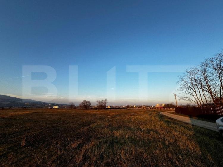 Teren Construcții intravilan de 780 mp, în Partoș