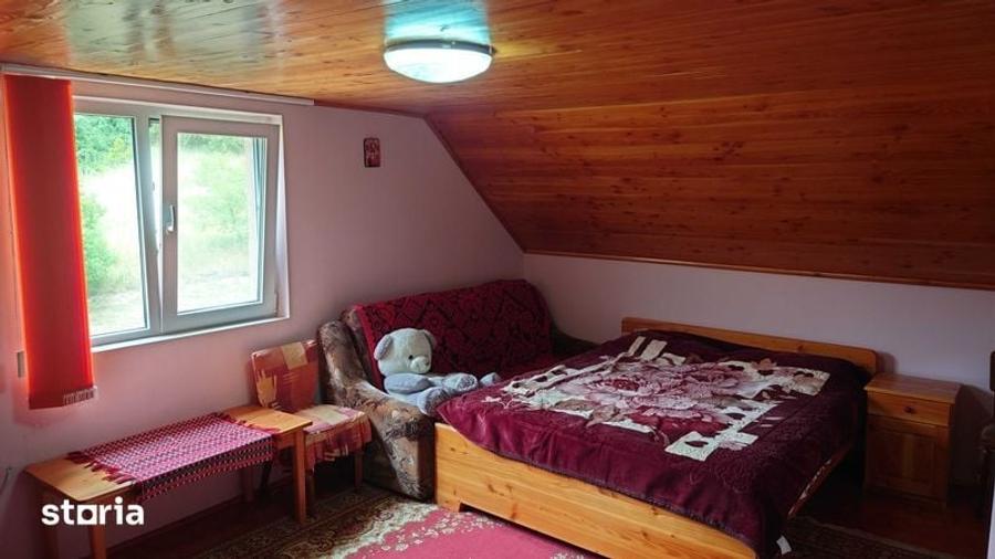 Casă cu 3 camere cu Teren 108 Mp în Central