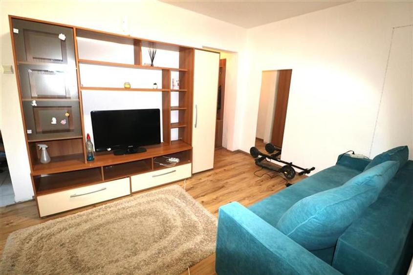 Apartament cu 2 camere nedecomandat în Dacia