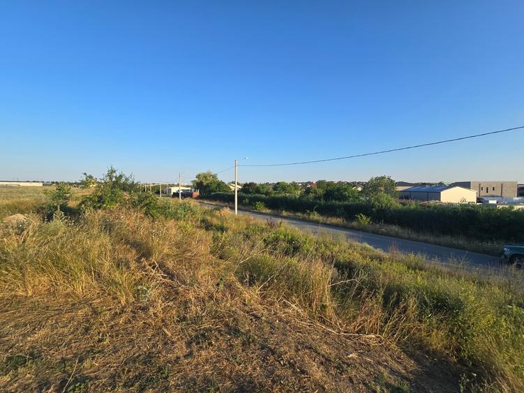 Teren Construcții extravilan de 25000 mp, în Agigea