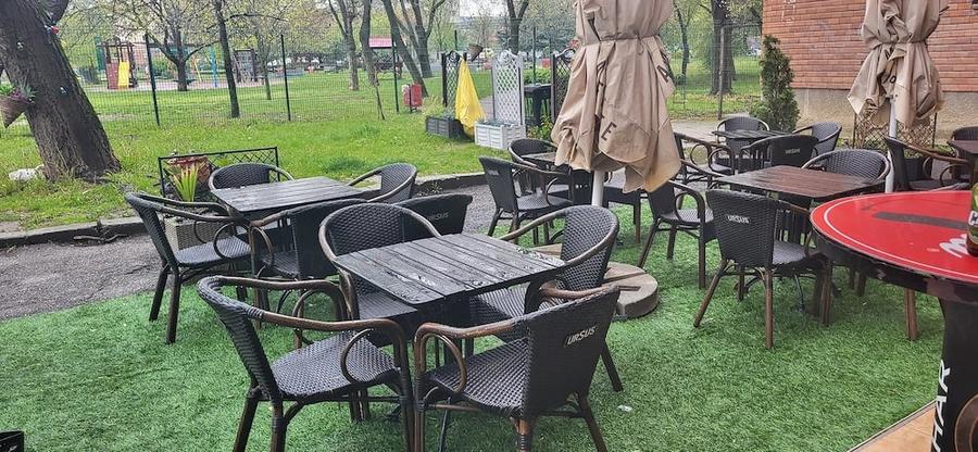 Spațiu comercial, de 140 mp, în Olimpia-Stadion