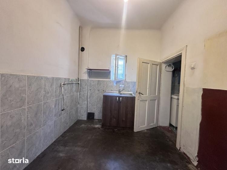 Casă cu 4 camere în Iris