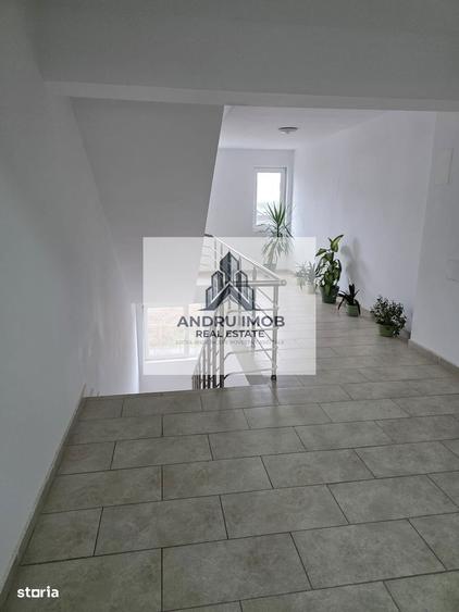 Apartament cu 2 camere decomandat, mobilat în Metalurgiei — fotografia 3