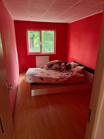 Apartament cu 4 camere în Ferentari