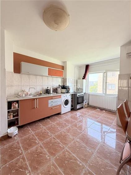 2 camere - Kogalniceanu - Etaj 3