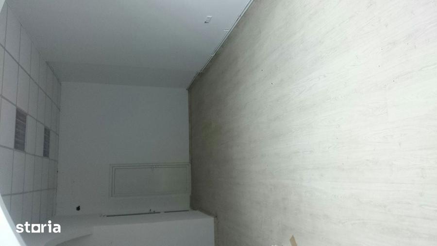 Spațiu comercial, de 75 mp, în Alexandru cel Bun