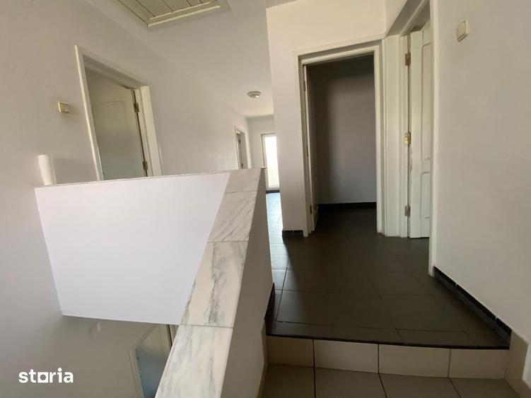 Casă cu 5 camere decomandat cu Teren 260 Mp în Crângași