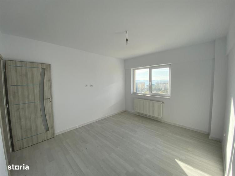 Apartament cu 2 camere semidecomandat în Brătuleni