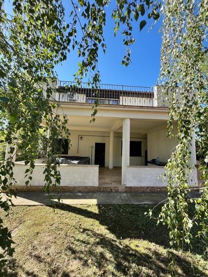 Casă cu 4 camere în Santăul Mare