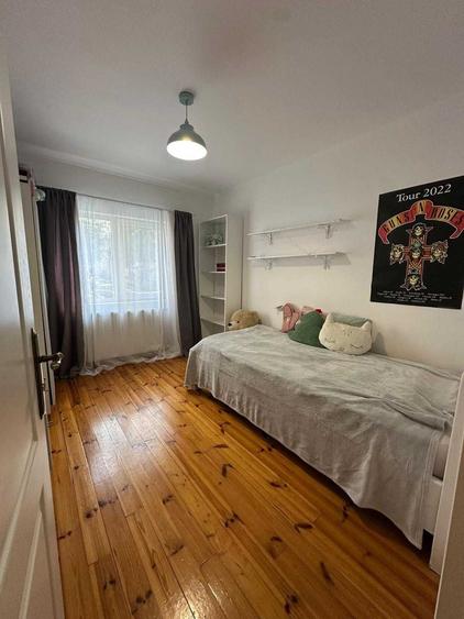 Apartament cu 3 camere decomandat în Iosia