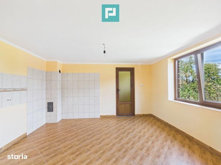 Casă cu 4 camere în Bonțești
