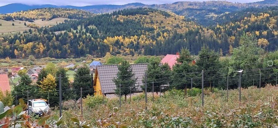 Casă cu Teren 3600 Mp în Călimănel