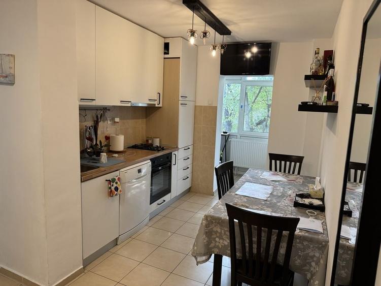apartament Ploiesti 3 camere Vest Padina Marasesti - 3