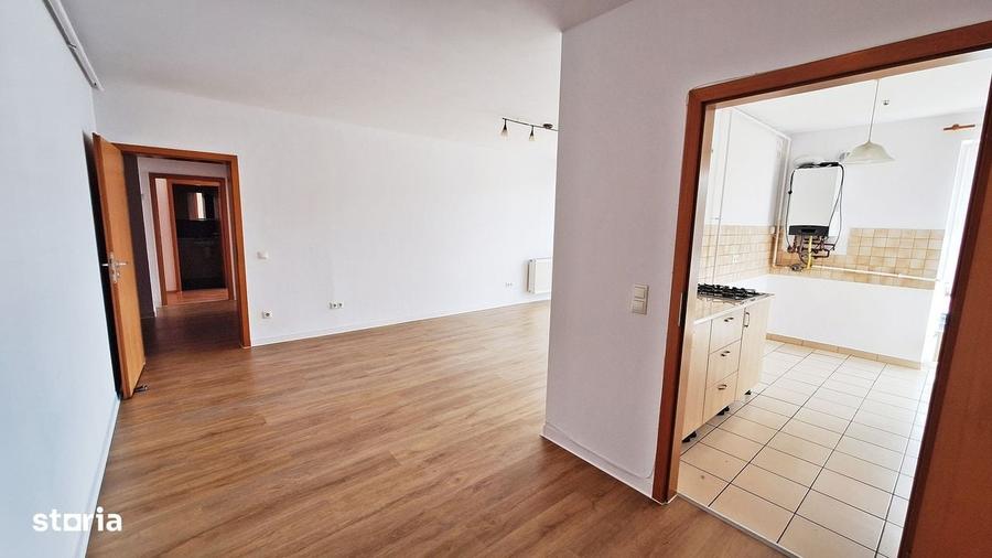 Apartament cu 3 camere decomandat în Avantgarden