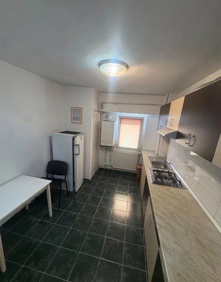 Apartament cu 2 camere decomandat în Aleea Tudor Neculai